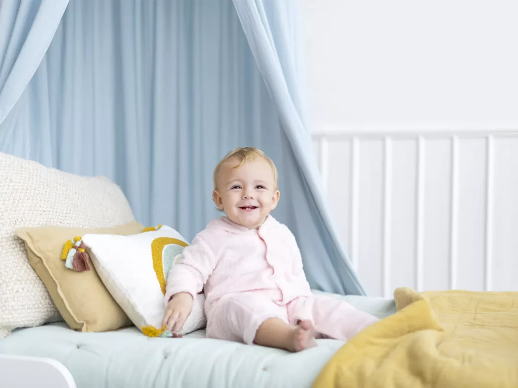 بهترین رنگ سرویس خواب برای نوزاد دختر